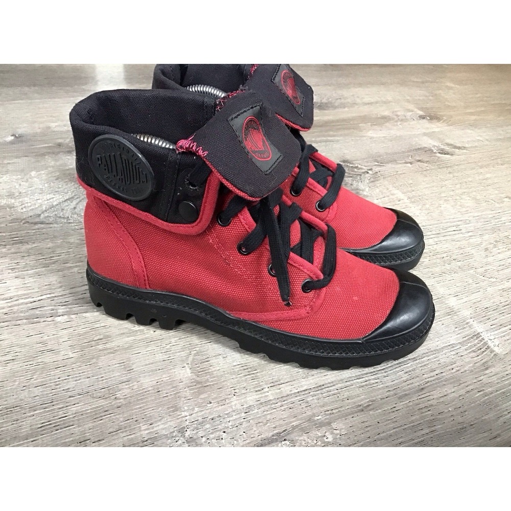 Palladium Women's Size 7 Pampa Hi Boot Sneakers Red Black 92353603